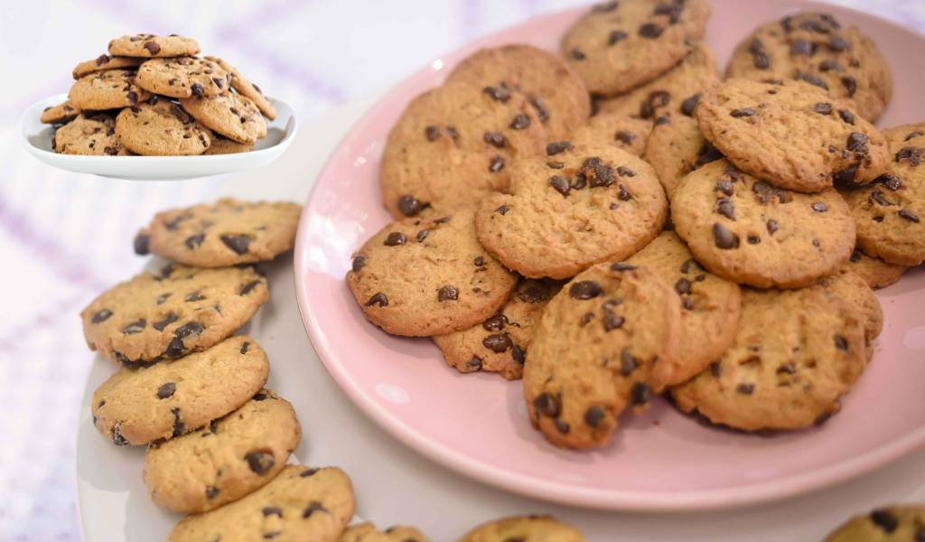 people love biscuits